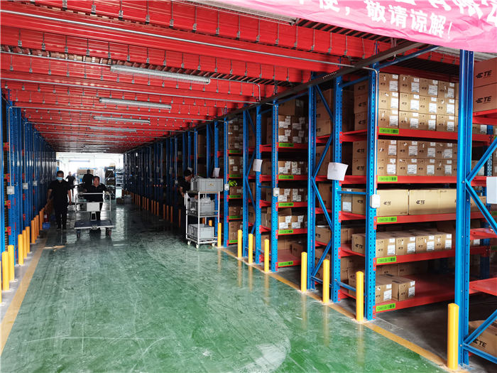 郑州阁楼货架平台项目案例