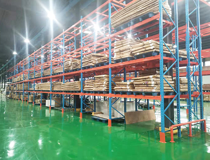 建材周转区货架